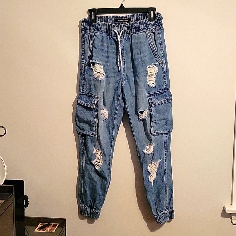 Cargo Jogger Style Jeans